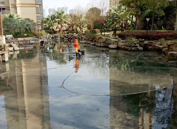 西充景观池淤泥清理